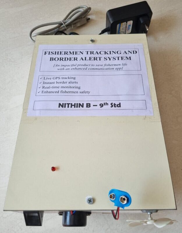 Fishermen Tracking and Border Alert System